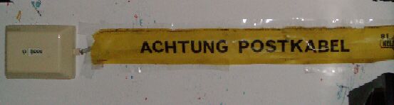 Vorsicht Postkabel